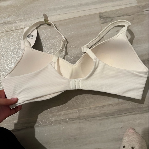 Hanes White Bra Size 38 B - Picture 2 of 7